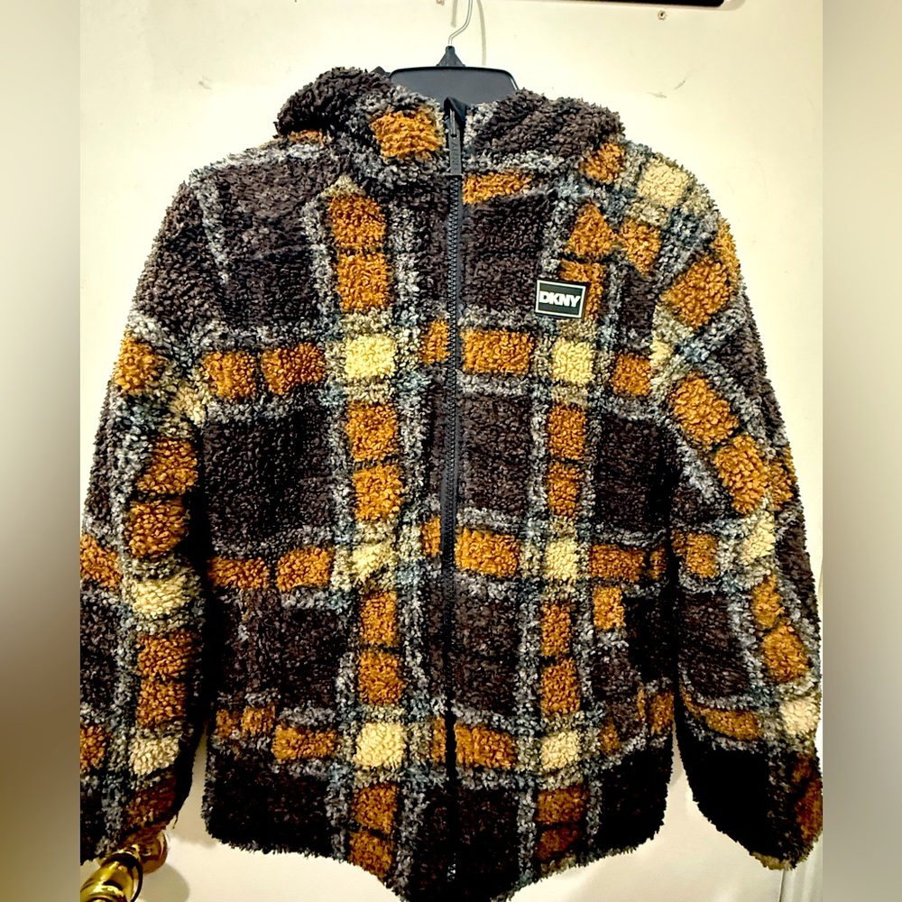 DKNY Women’s  Sherpa jacket size M USED